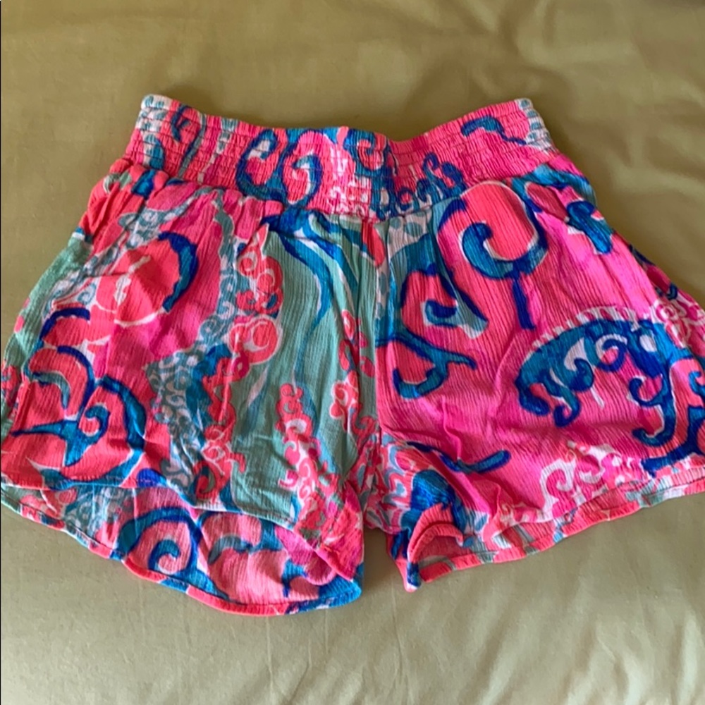 Lilly Pulitzer flowy shorts
